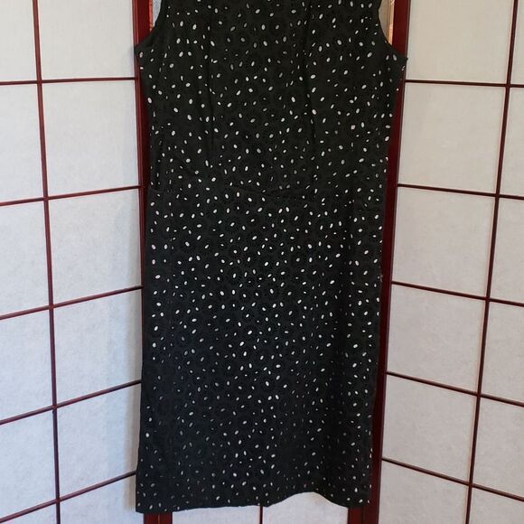 VNTG 50's Black and Pink Shift Sleeveless - Picture 3 of 9